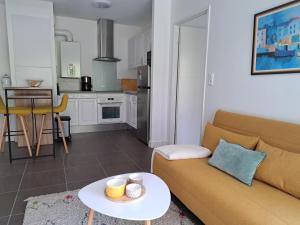 Appartements T2 Acotzeta classe 3 etoiles Saint Jean de Luz quartier Acotz pres des plages : photos des chambres