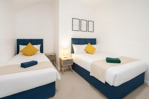 Space For Groups, 10 mins from centre with parking!