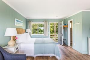 Hartmans Briney Breezes Beach Resort