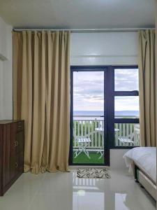 Kuya Os Staycation at Royal Oceancrest Condominium Panglao