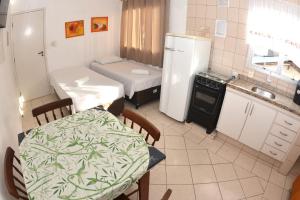 Apart HS & Baleia Franca