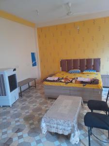Shri Raj Home stay