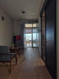 Honey studio
