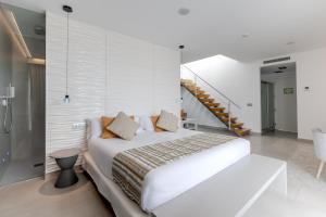 Suite with Private Pool room in Hotel Planamar