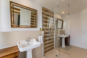 B&B / Chambres d'hotes Domaine de Courbon : photos des chambres