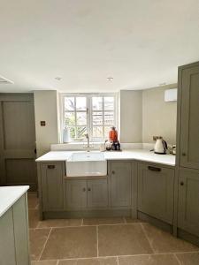 Characterful Southwell Town Centre Cottage