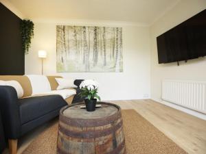 Perfect for Contractors, Tradespeople, pvt parking