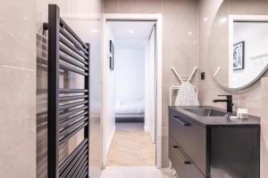 Appartements Apartement 4 stars in Levallois , near Paris 17th district : photos des chambres