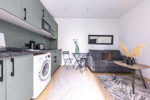 Apartement 4 stars in Levallois , near Paris 17th district