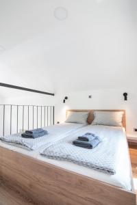 Black Emerald - Vrdnik