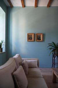 Appartements Characterful Studio in the heart of medieval Saint-Yrieix-la-Perche : photos des chambres