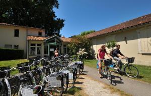 Auberges de jeunesse Auberge de Jeunesse de Saintes : photos des chambres