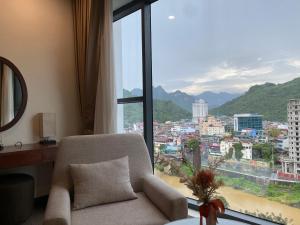 YEN BIEN LUXURY HOTEL