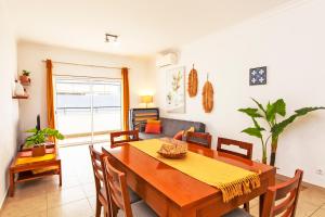 Large Modern 1 Bed Apartment with pool