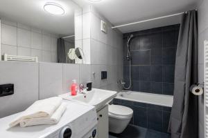 Cozy apartment near Křižikova metro