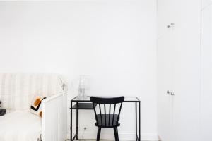 Charming Room Center of Paris