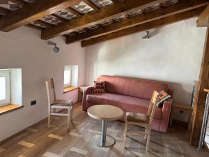 SMARTnoOK Rooms and Apartment