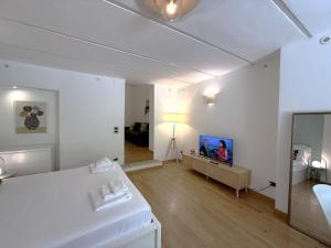 La corte degli aranci