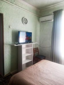 2 комнатная квартира в частном доме