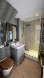 Kings Road 3 Bedroom