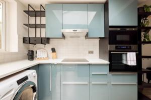 West Kilburn - Simple 3 Bedroom House