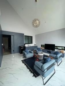 The Granary Villas by SP