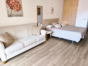 Lulys Home at Castle Harbour