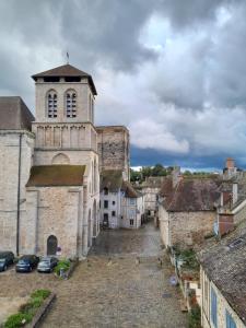 Appartements Characterful Studio in the heart of medieval Saint-Yrieix-la-Perche : photos des chambres