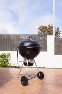 Villa de 4 dormitorios, moderna y nueva, con aire acondicionado, cerca del mar y playa - Casa Maravilla