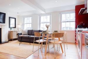 Bright Carnaby Soho 1BR Apartment with AC