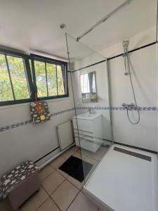 Sejours chez l'habitant chambre privee a Morainvilliers : photos des chambres