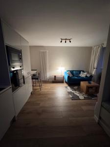 Warren Hey - Lovely 1 bedroom property with garden