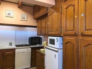 Maisons de vacances Parenthese Cazalaise sur les rives de l-Aveyron : photos des chambres