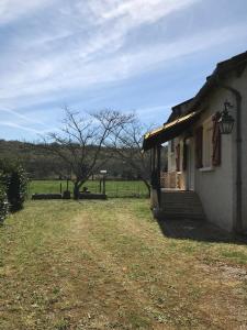 Maisons de vacances Parenthese Cazalaise sur les rives de l-Aveyron : photos des chambres