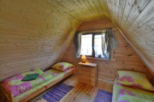 Morskie Chatki DOMKI Z 2 SYPIALNIAMI I SALON w USTRONIU MORSKIM