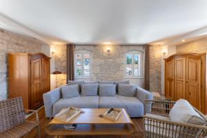 Holiday House Tramonto with Pool, Sunset View & Pet Friendly, Donji Humac, Brač