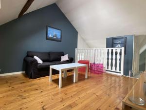 Appartements Le charmant Geole : Appartement 2 Chambres