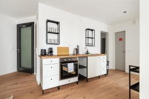 Bright & Spacious Berlin Home