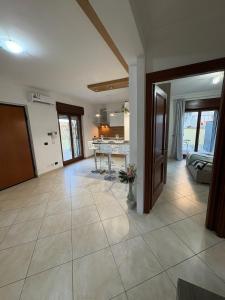 Casetta accogliente indipendente con parcheggio privato