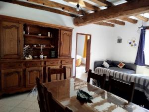 Maisons de vacances Longere a la ferme aux portes du Morvan : photos des chambres
