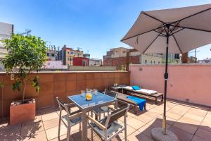 My Space Emirates - Bright Apartment in Gracia with shared Pool