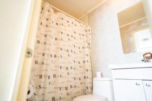 Espectacular departamento cerca del Movistar con 3 dormitorios y estacionamiento