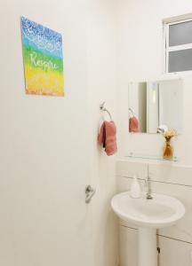 Floripa - MoçamBlue - Casa 2 quartos, 1 km da Reserva Nacional de Surf, perfeita para famílias ou casais, Wi-Fi, garagem e sossego Praia do Moçambique