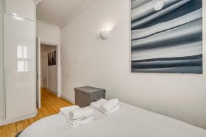 Knightsbridge Harrods 2 Bed 2 Bath with Terrace