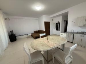 Apartament2 Faleza Nord