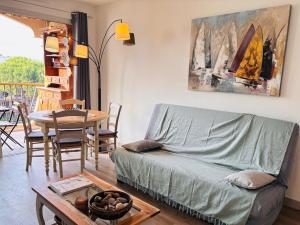 Appartements F2 dans residence avec 3 piscines : photos des chambres