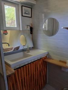 Chalets An Koad - Cabane au bord de l-eau : photos des chambres