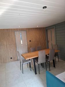 Domek na pensjonatowej 8