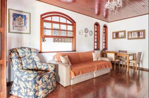 Casa agradável no centro de Miguel Pereira