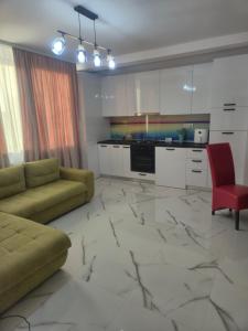 Apartament Anda cu 2 camere in Mamaia Sat pe plaja